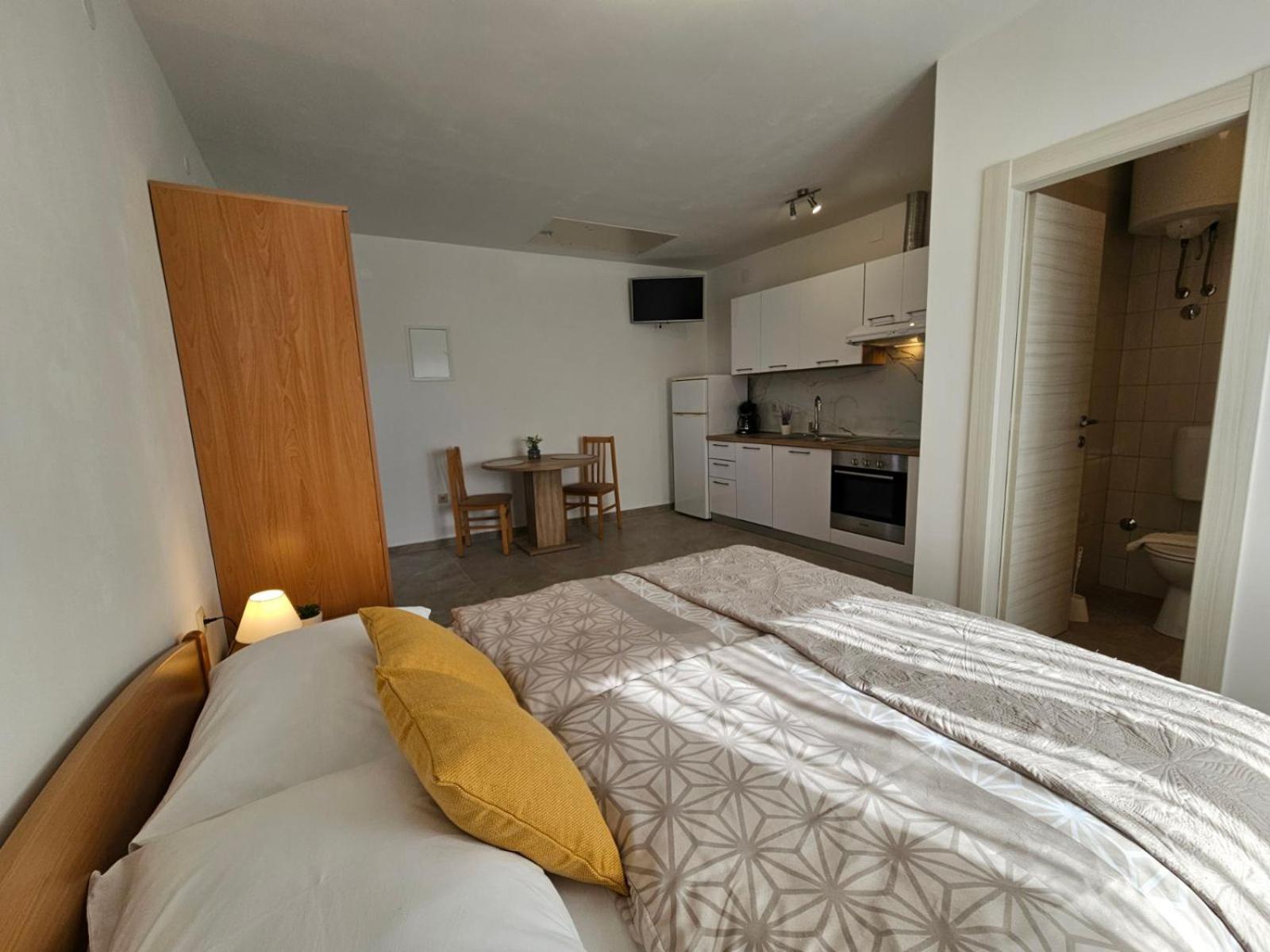 Apartman Kosić Vrh  Zewnętrze zdjęcie